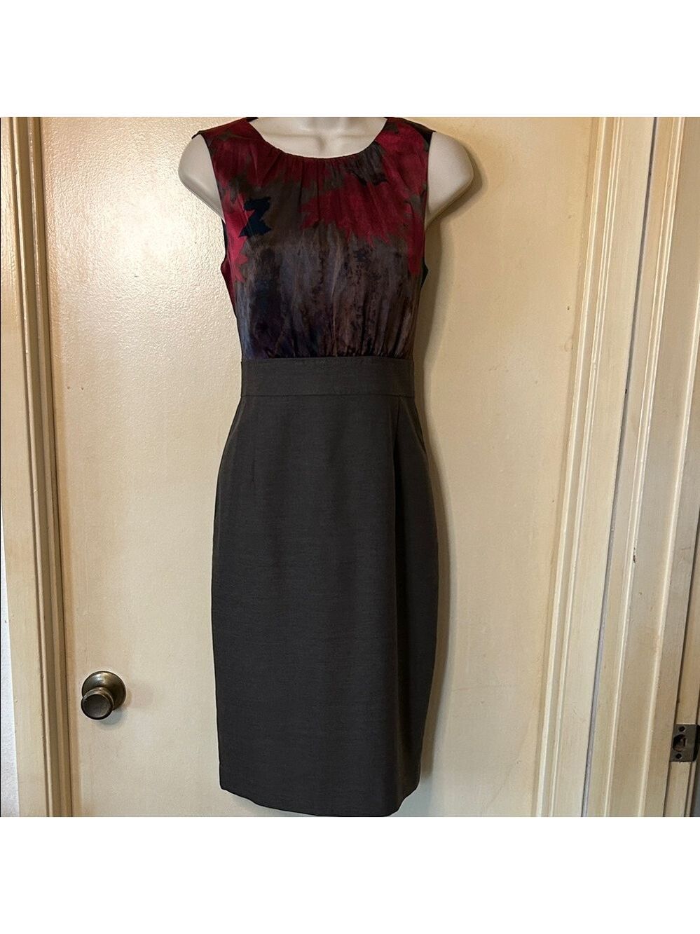 Elie Tahari Multicolor and Gray Midi Dress size 4